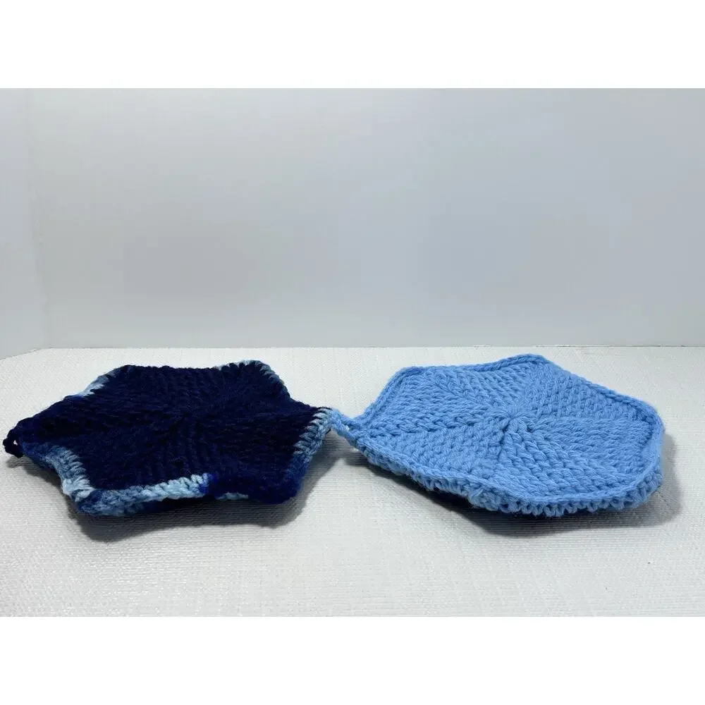 Hand Crocheted Double Thick Hot Pad Pot Holder Pair blue shades‎ VTG Granny Core